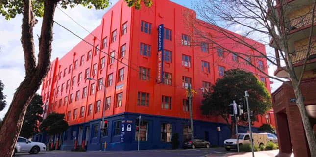 Ultimo - 444 Jones St